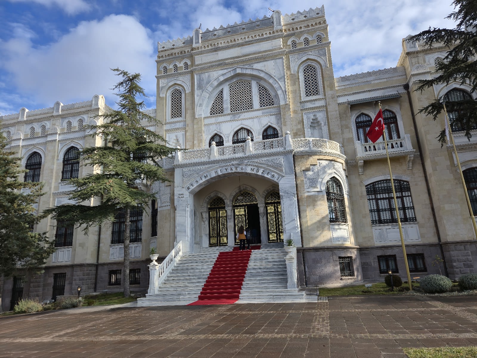 Ankara Resim ve Heykel Müzesi — Ankara müze ve saraylar