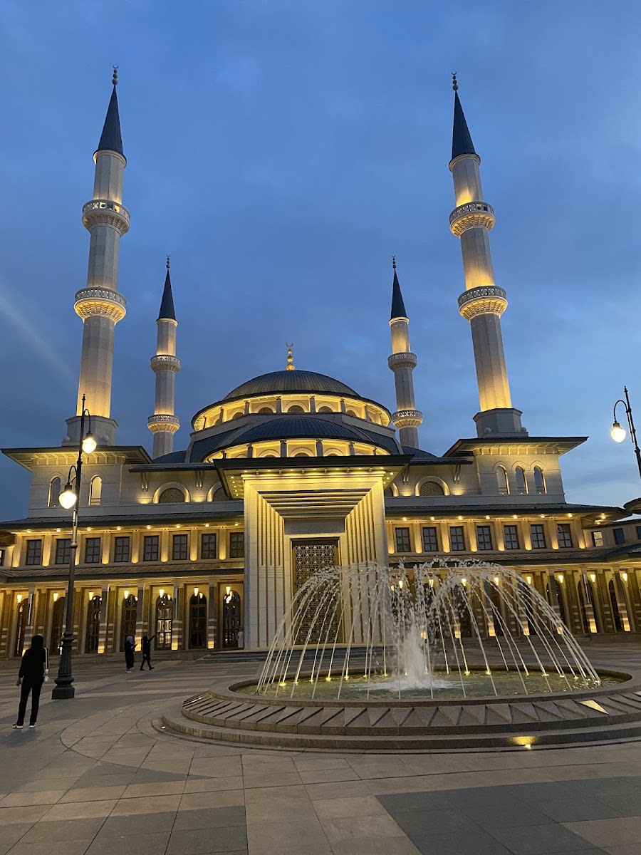 Beştepe Millet Camii — Ankara kültürel ve dini yapılar