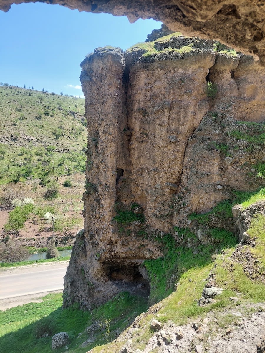 Zir Vadisi Mağara Evleri — Ankara doğa ve parklar
