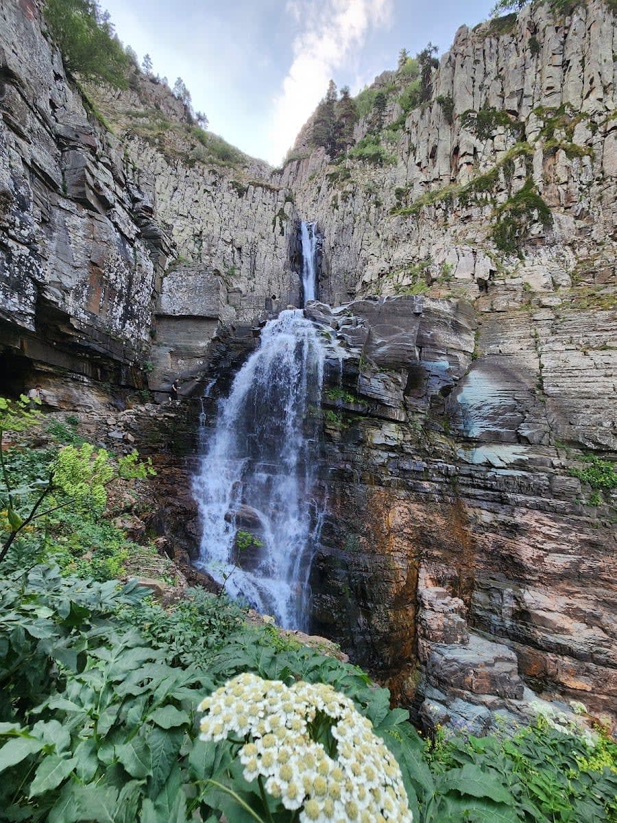 Bazgiret Şelalesi — Artvin doğa ve parklar