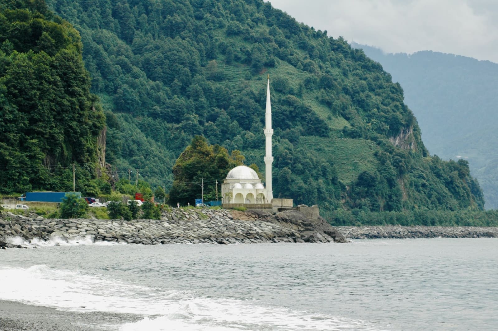 Sarp Cami — Artvin kültürel ve dini yapılar