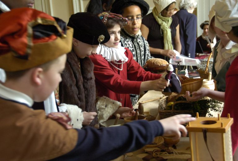Tudor costumes at Fulham Palace