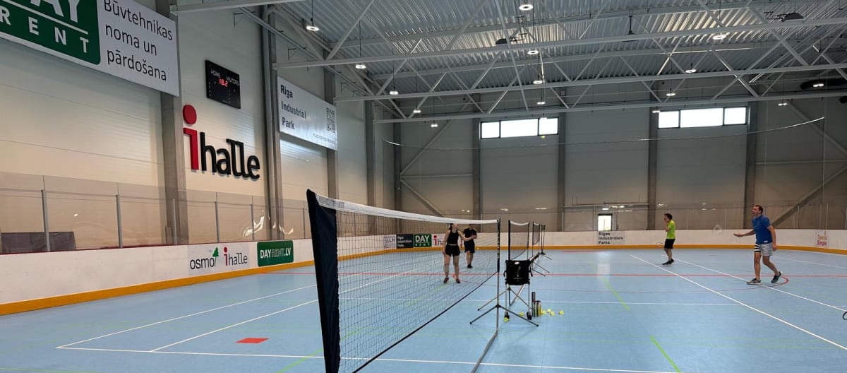 ihalle'sBadmintona / piklbola laukums Nr. 3
