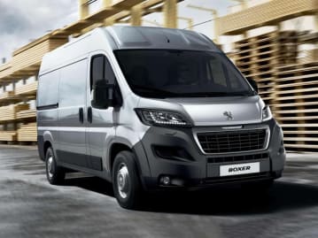 Peugeot BOXER 2.2 BlueHDi H2 Professional Van 140ps