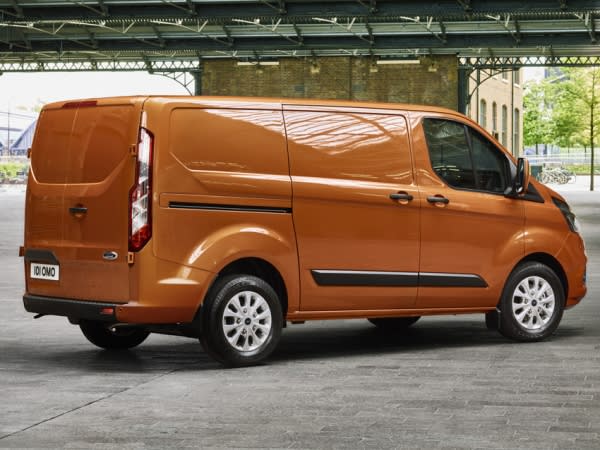 ford transit custom ice pack 25