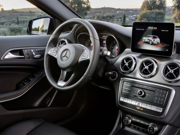 Mercedes Benz Gla Class Gla 180 Amg Line Edition Plus 5dr