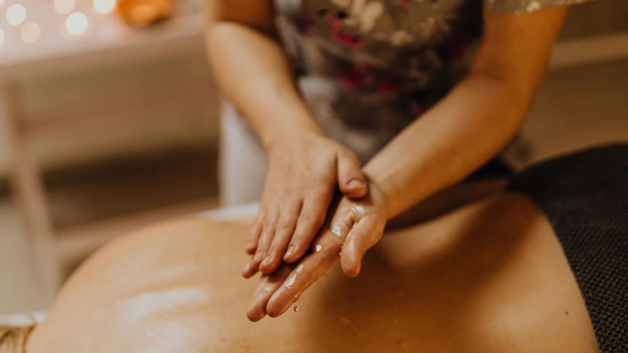 massage-ayurvedique-abhyanga