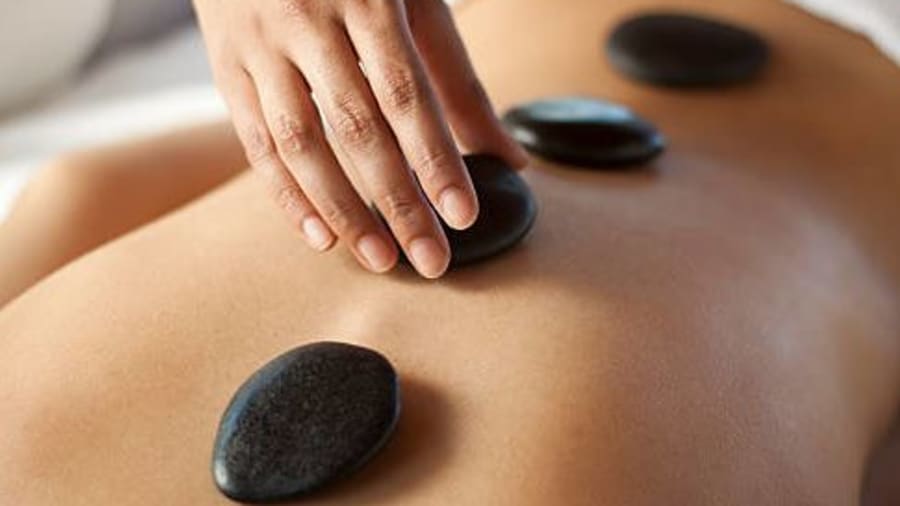 massage pierre chaudes