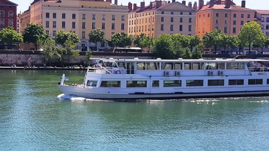 croisiere commentee sur une peniche