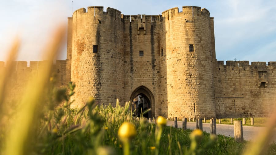 les tours et remparts aigues mortes