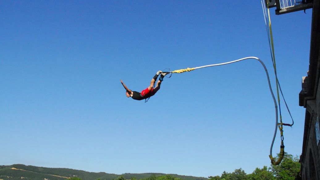 saut-a-l-elastique