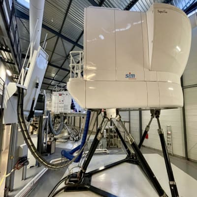 Airbus & Boeing flight simulator at Roissy CDG