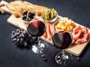 Dégustation vins, fromages & charcuterie à Paris 11ème