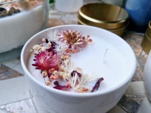 Atelier fabrication de bougie fleurie à Marignane (13)