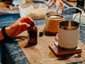 Atelier création d'un baume personnalisé à Sermentizon (63)