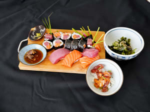 Atelier d'initiation au Sushi et Maki à Paris 18ème 