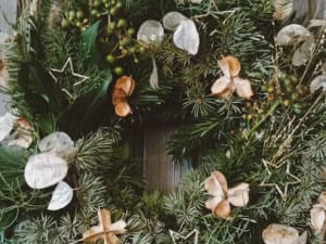 Atelier couronne de porte hivernale à Strasbourg (67)