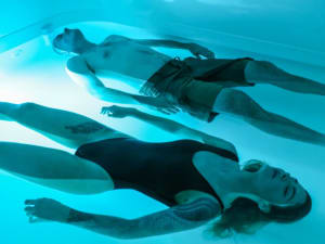 Flottaison en isolation sensorielle à Cagnes-sur-Mer (06)