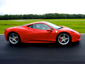 Stage de Pilotage en Ferrari 458 au Circuit de Bresse (71)