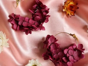 Atelier création de boucles d'oreilles florales à Paris 1er