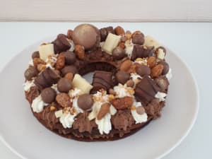 Atelier pâtisserie d'un Number Cake à Lorleau (27)