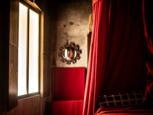 Escape Game "L'élixir" chez Prizoners Bordeaux (33)