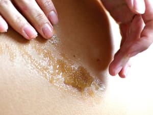 Gommage à Paris 10ème 