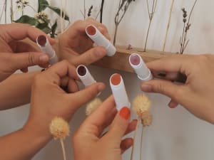 Atelier création de rouge à lèvres à Nantes (44)