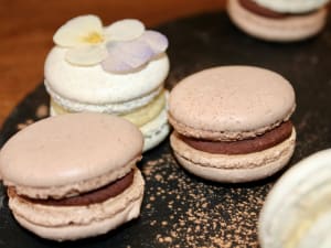 Atelier pâtisserie création de macarons à Paris 1er
