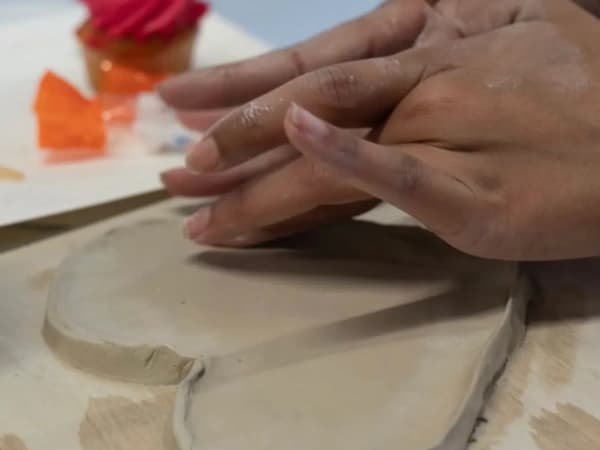 Atelier modelage sur céramique à Saint-Denis (93)