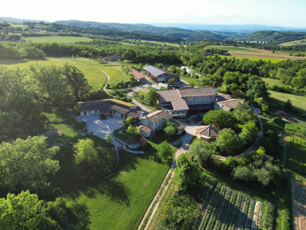Les Amanins à La Roche-sur-Grane (26)