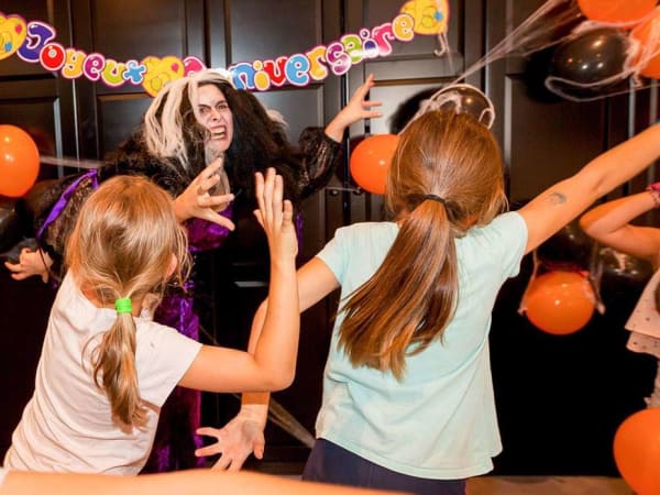 Anniversaire Halloween et sorcières 3-12 ans à domicile (IDF)