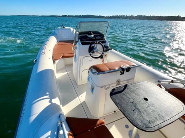 Location de Bateau au Cap-Ferret (33)