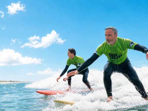 Apprendre le surf en collectif à Seignosse (40)