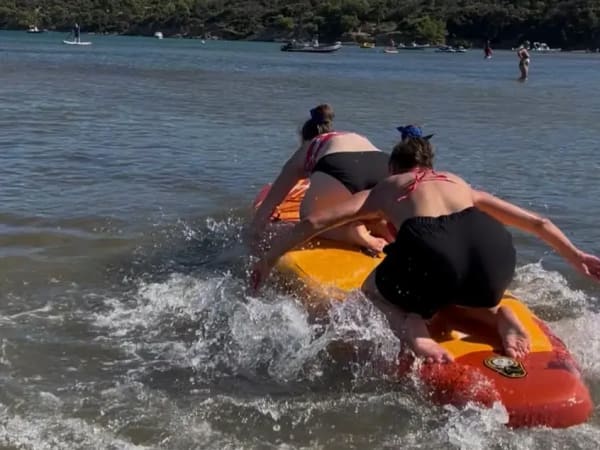 Team Building Whakata épreuves aquatiques à Hyères (83)