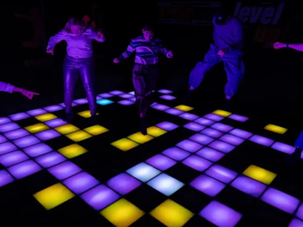 Dalles interactives à Lyon 1er