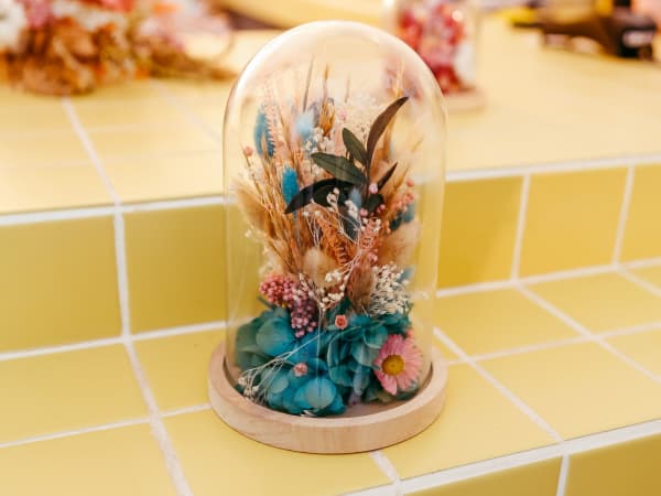 Home flower arrangement workshop in Nantes