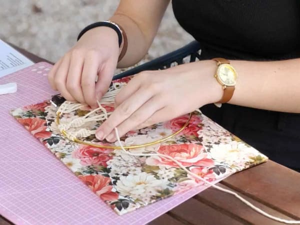 Atelier Arbre de vie en Macramé à Luchapt (86)