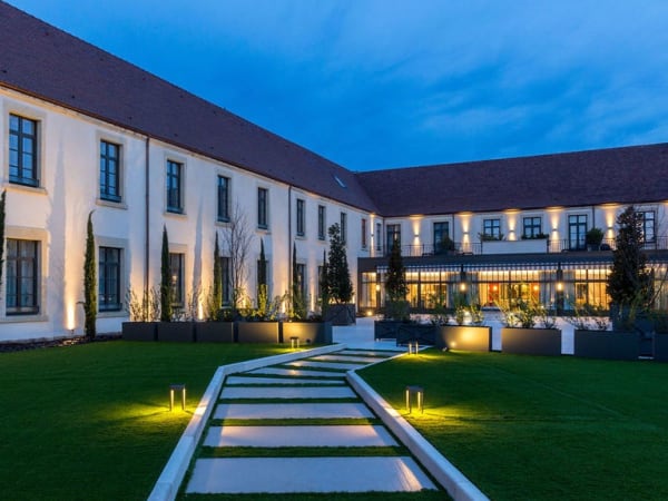 Hôtel Les Sept Fontaines à Tournus **** (71)