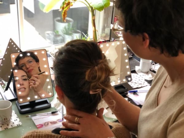 Animation Maquillage avec une Make Up Artiste