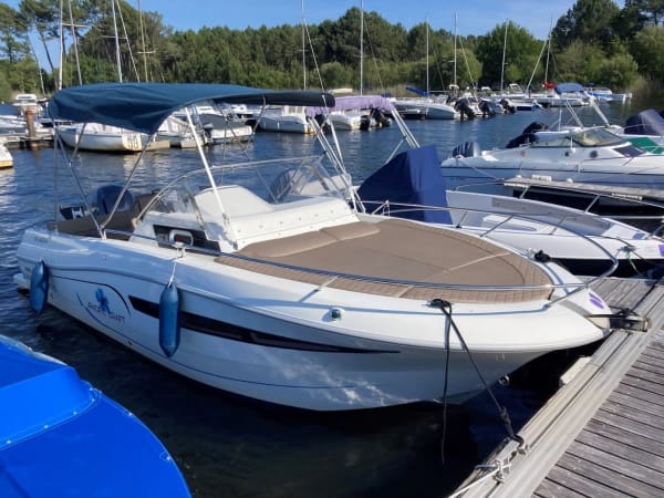 Location de bateau 7 pers. à Sanguinet (40)