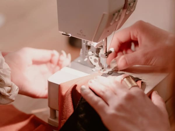 Atelier couture création d'un maillot de bain à Paris 11ème 