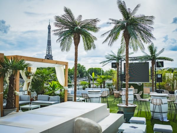 Péniche Mademoiselle Mouche à Paris 8ème