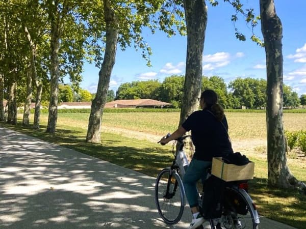 Journée guidée à vélo électrique dans le vignoble de St-Emilion 