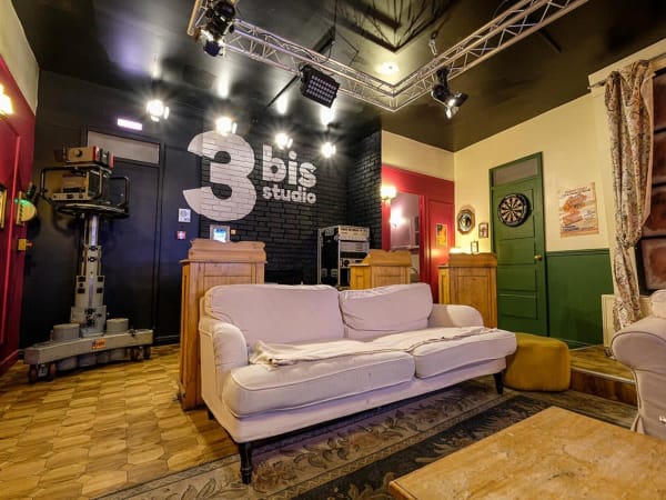 Salon de jeux privatif Sitcom (12-15 pers.) à Paris 12ème