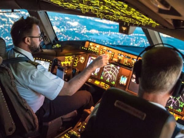 Simulateur de pilotage d'avion de ligne à Noisy-le-Grand (93)