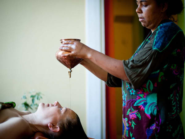Massage du corps relaxant à Lyon 7ème