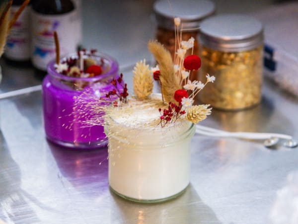 Candle and bath ball workshop in Poligny (39)