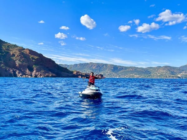 Alquiler de motos acuáticas en Fréjus (83)