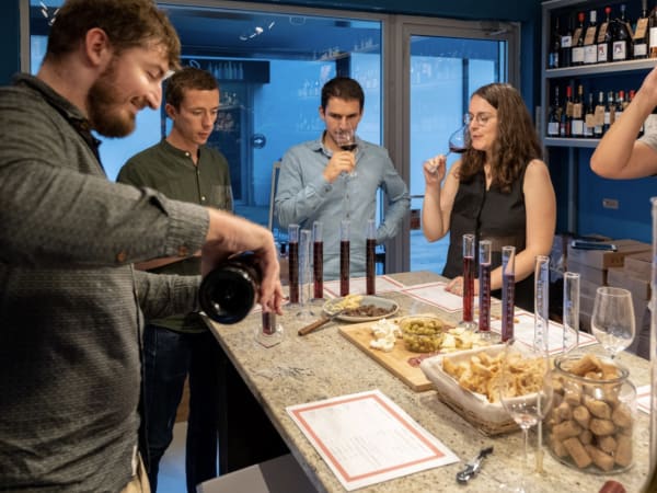 Team Building Atelier assemble de vin à Labège (31)